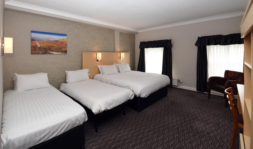 Wynnstay Arms, Wrexham By Marston'S Inns Eksteriør bilde